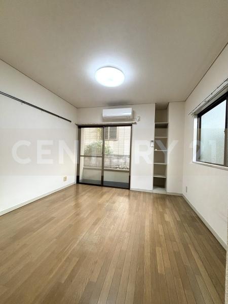 居室・リビング　※他のお部屋の写真です。