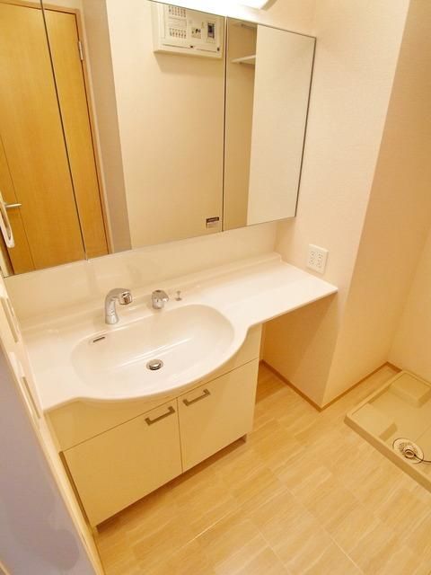 洗面設備　☆独立洗面所☆