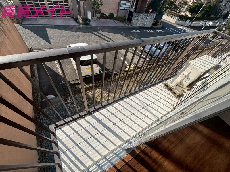 バルコニー　同型参考写真