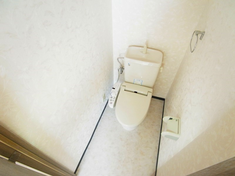 トイレ　別部屋参考写真