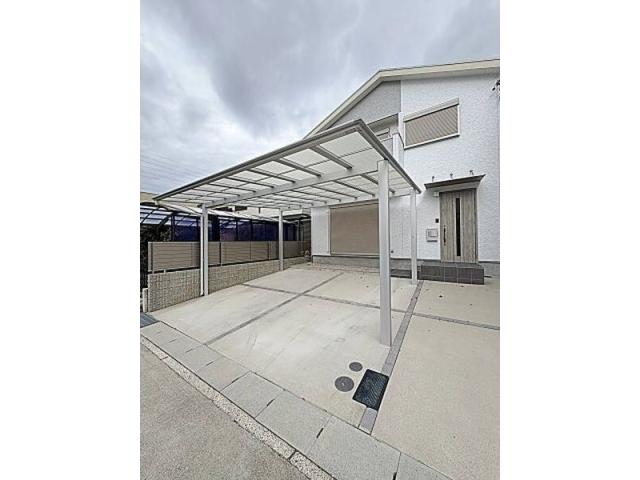 駐車場　駐車場