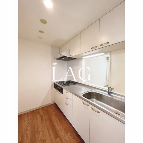 キッチン　キッチンです。