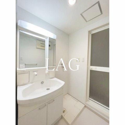 洗面設備　洗面台です。