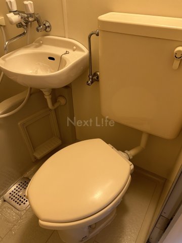 トイレ　インディビレッジ