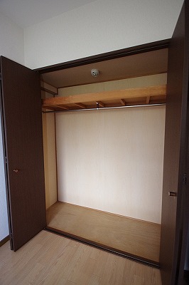 収納　クローゼット