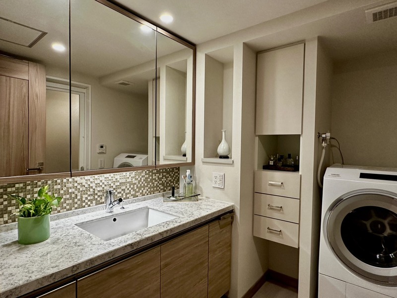 洗面設備　※家具はイメージになります。