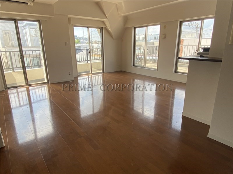 居室・リビング　※リノベーション前※