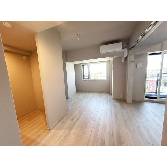 居室・リビング　別部屋画像参照