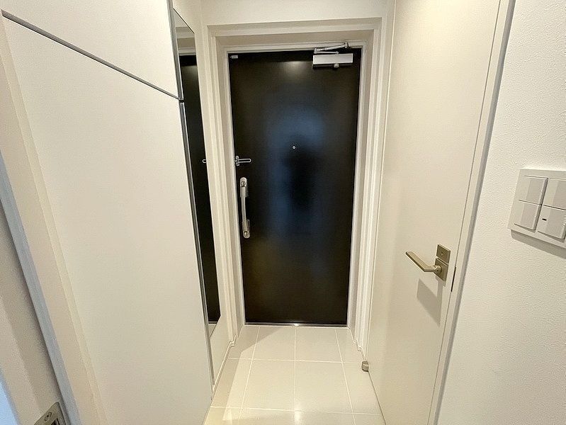 玄関　別タイプ部屋　参考写真です