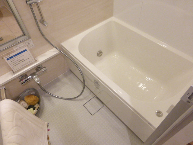 バス・シャワールーム　バス※別部屋参考写真