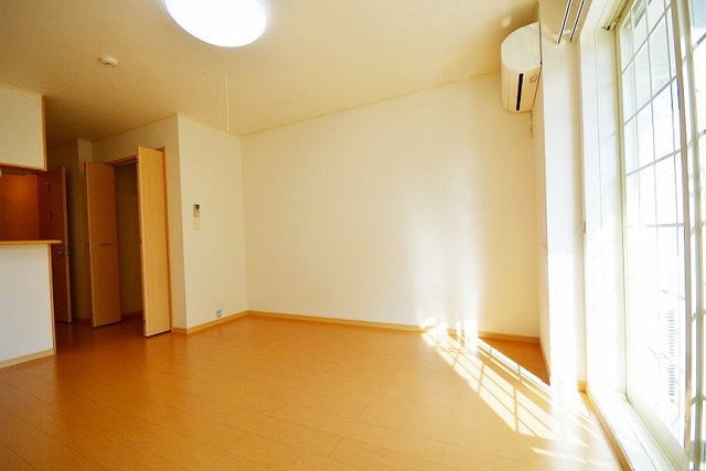 その他部屋・スペース　ベッドも置ける広さです