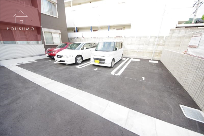 駐車場　カースペースがあります