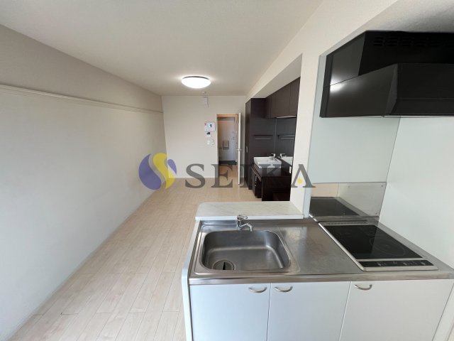 キッチン　同タイプのお部屋の写真です。