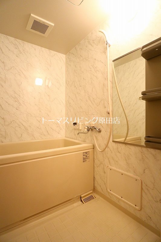 バス・シャワールーム　102号室写真