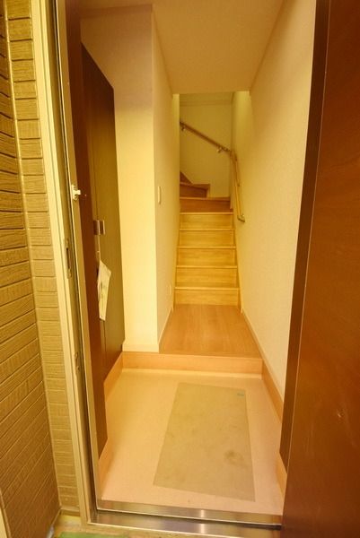 玄関　★玄関口はこんな感じになります★