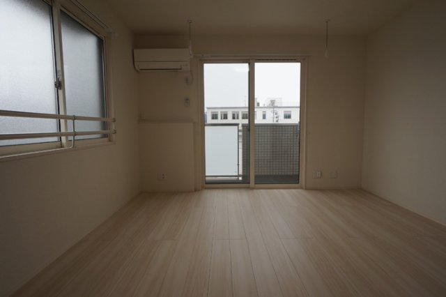 眺望　掲載写真は同型モデルを掲載しており実際のお部屋と仕様等が異な