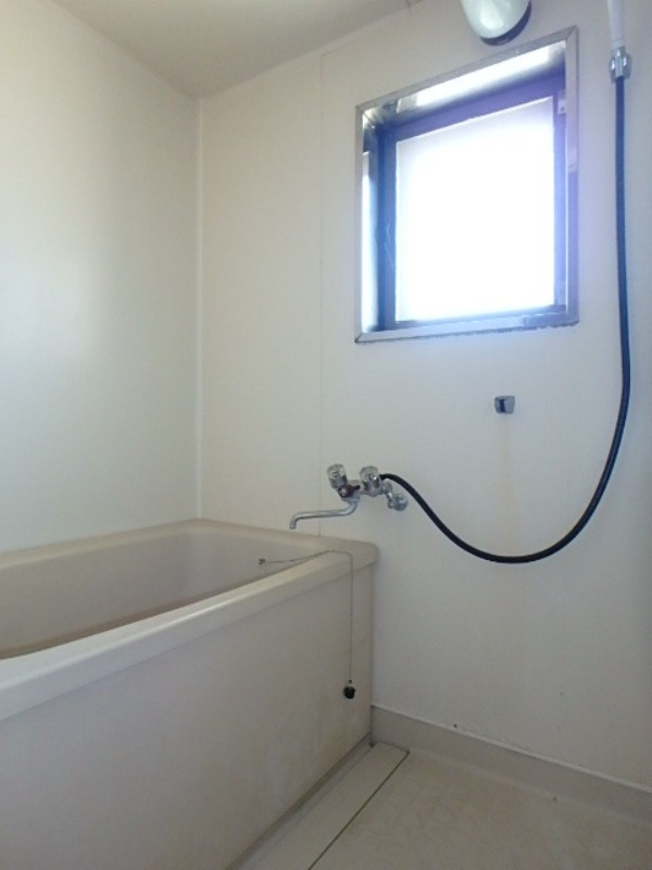 バス・シャワールーム　図面と現状に相違がある場合には現状を優先