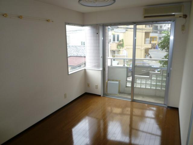 居室・リビング　居室