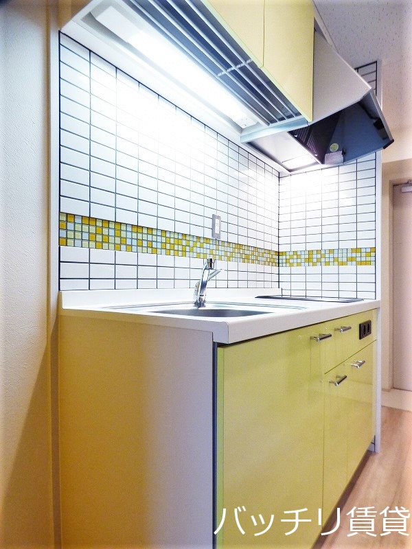 キッチン　※室内写真等は別号数の為、現状優先となります。