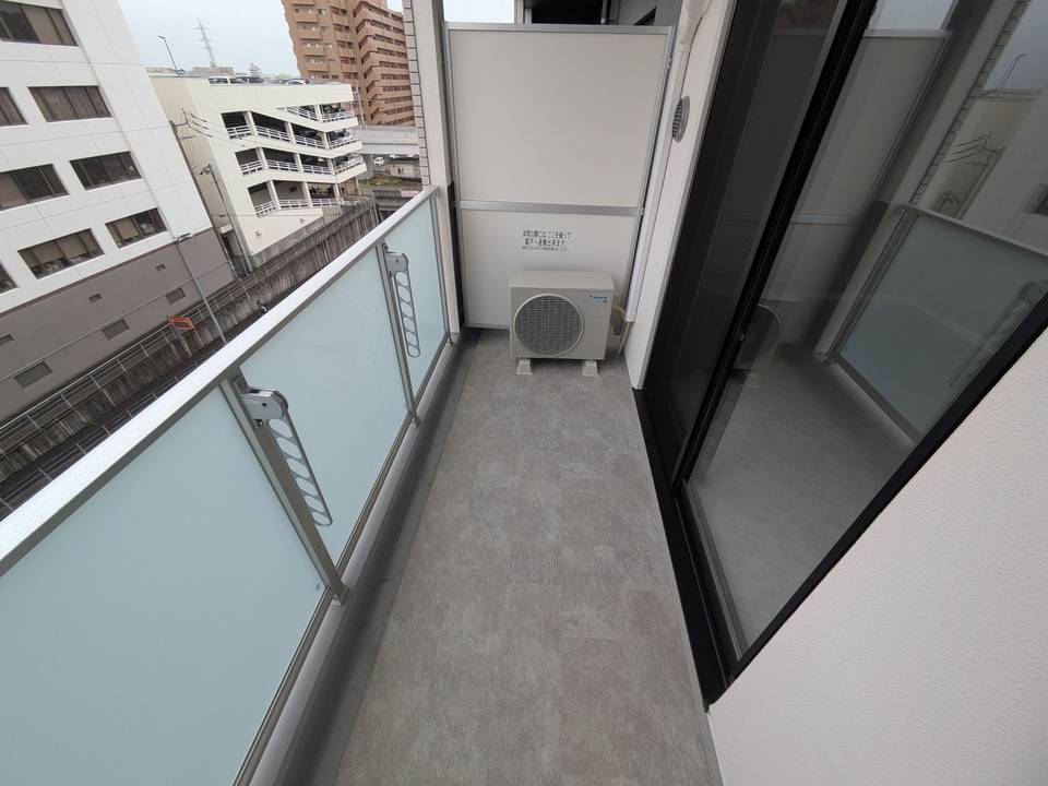 バルコニー　バルコニー