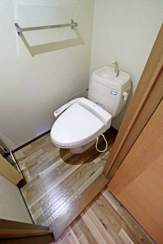 トイレ　図面と現状に相違がある場合には現状を優先．．．