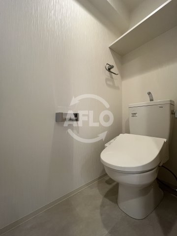 トイレ　プレジオ西中島ASIAN　トイレ