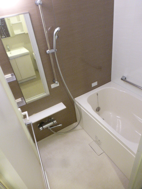バス・シャワールーム　きれいなお風呂です