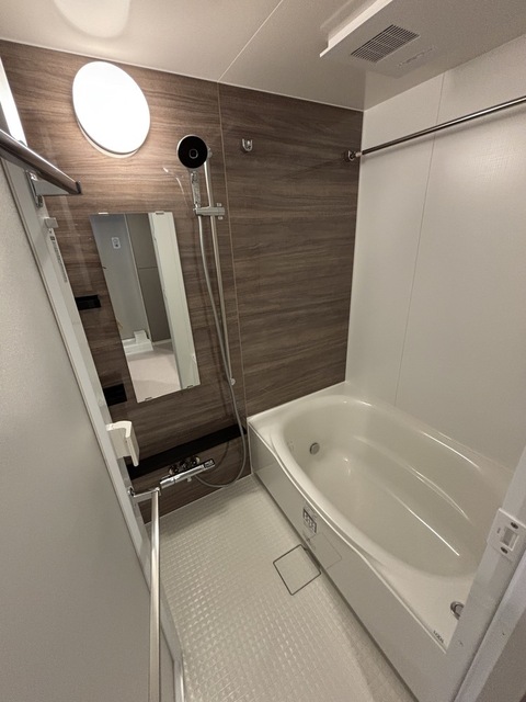 バス・シャワールーム　☆追焚機能ｔ付☆浴室乾燥機