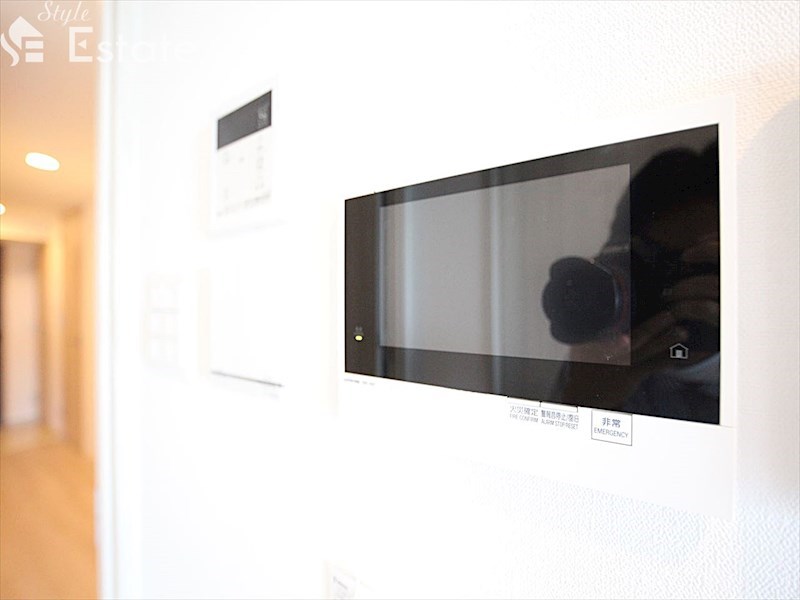 セキュリティ　モニター付きインターホン