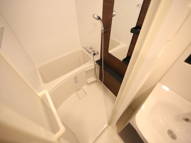 バス・シャワールーム　バスルーム　浴室暖房乾燥機付き