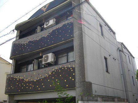 建物外観　敷地内駐輪場あり！