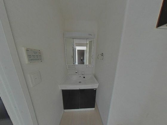 洗面設備　※別部屋の写真です