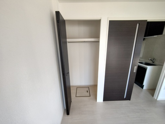 収納　※別部屋の写真です