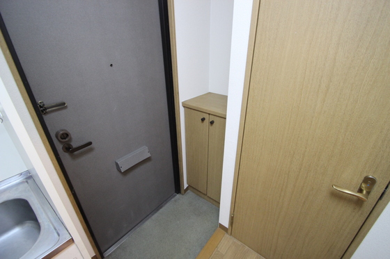 玄関　※別室の写真です