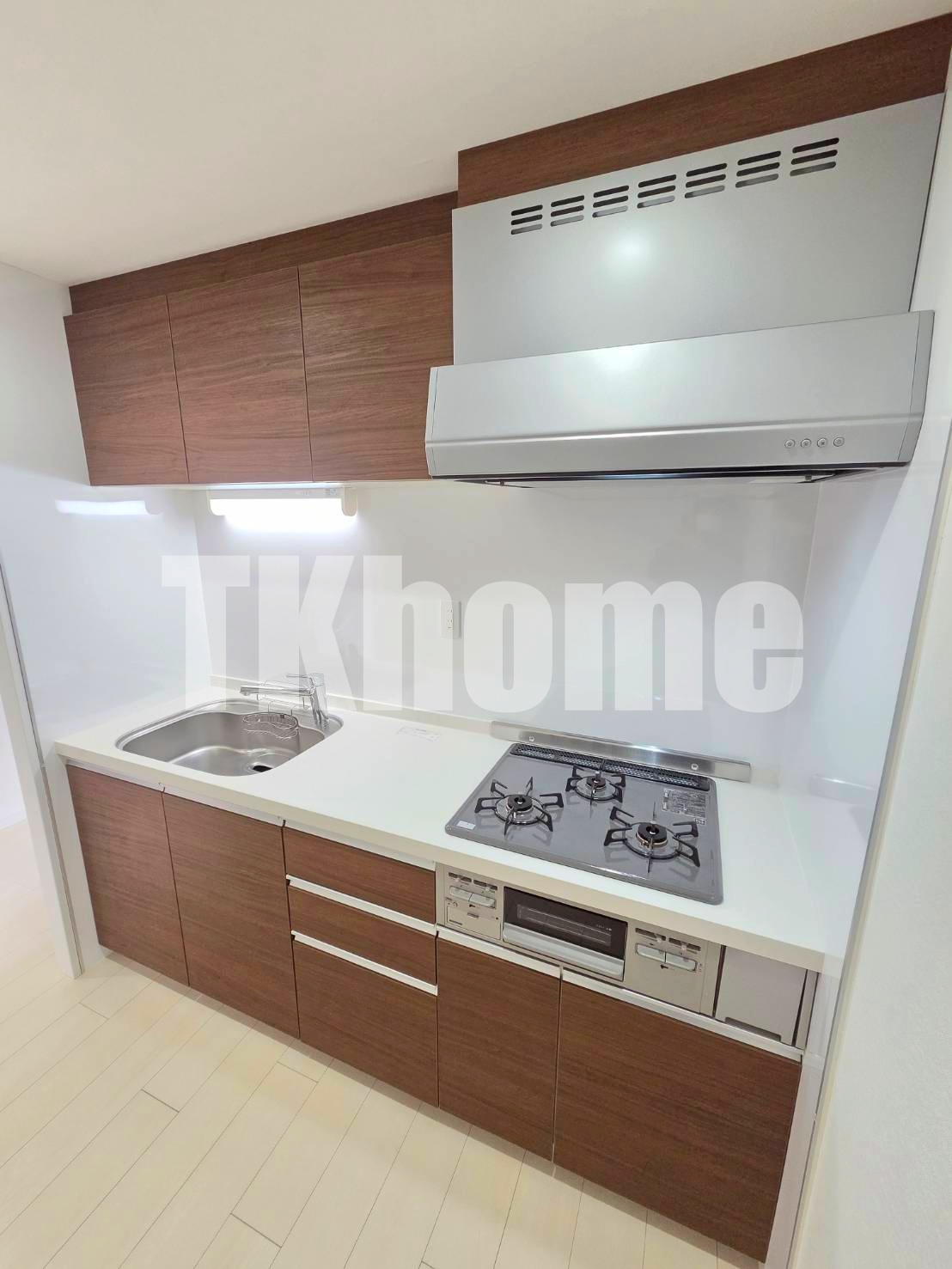 キッチン　3ツ口ガスシステムキッチン