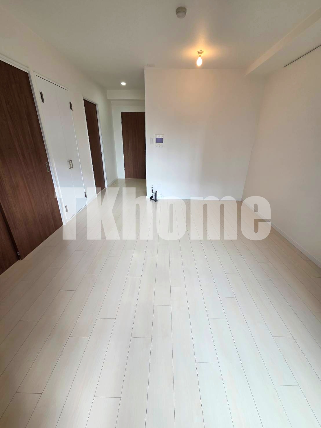 居室・リビング　南向きの明るいリビング