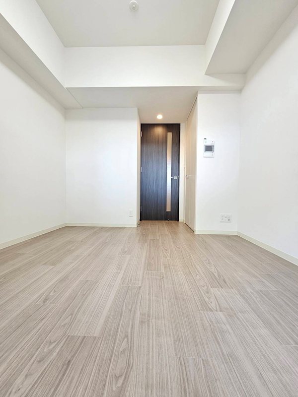 居室・リビング　白を用いた落ち着いた居室