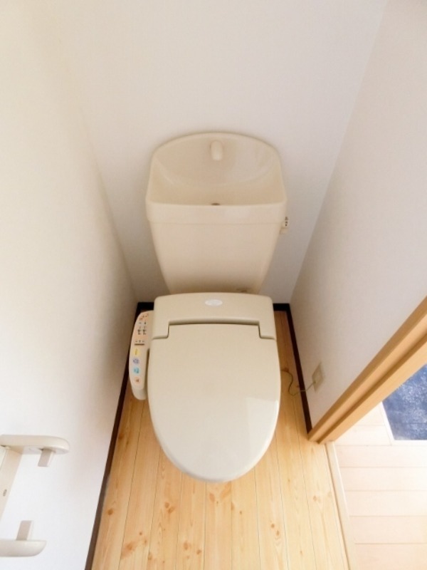 トイレ　図面と現状に相違がある場合には現状を優先