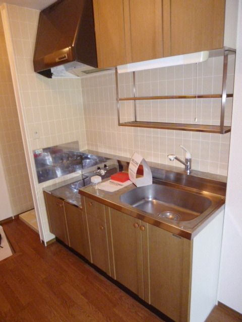 キッチン　～２口ガスコンロ置けます～