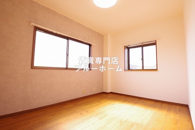 その他部屋・スペース　6.5帖のゆとりのある洋室！