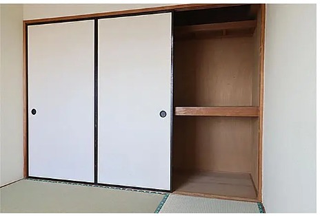 収納　※掲載写真は、同タイプの別部屋写真です。