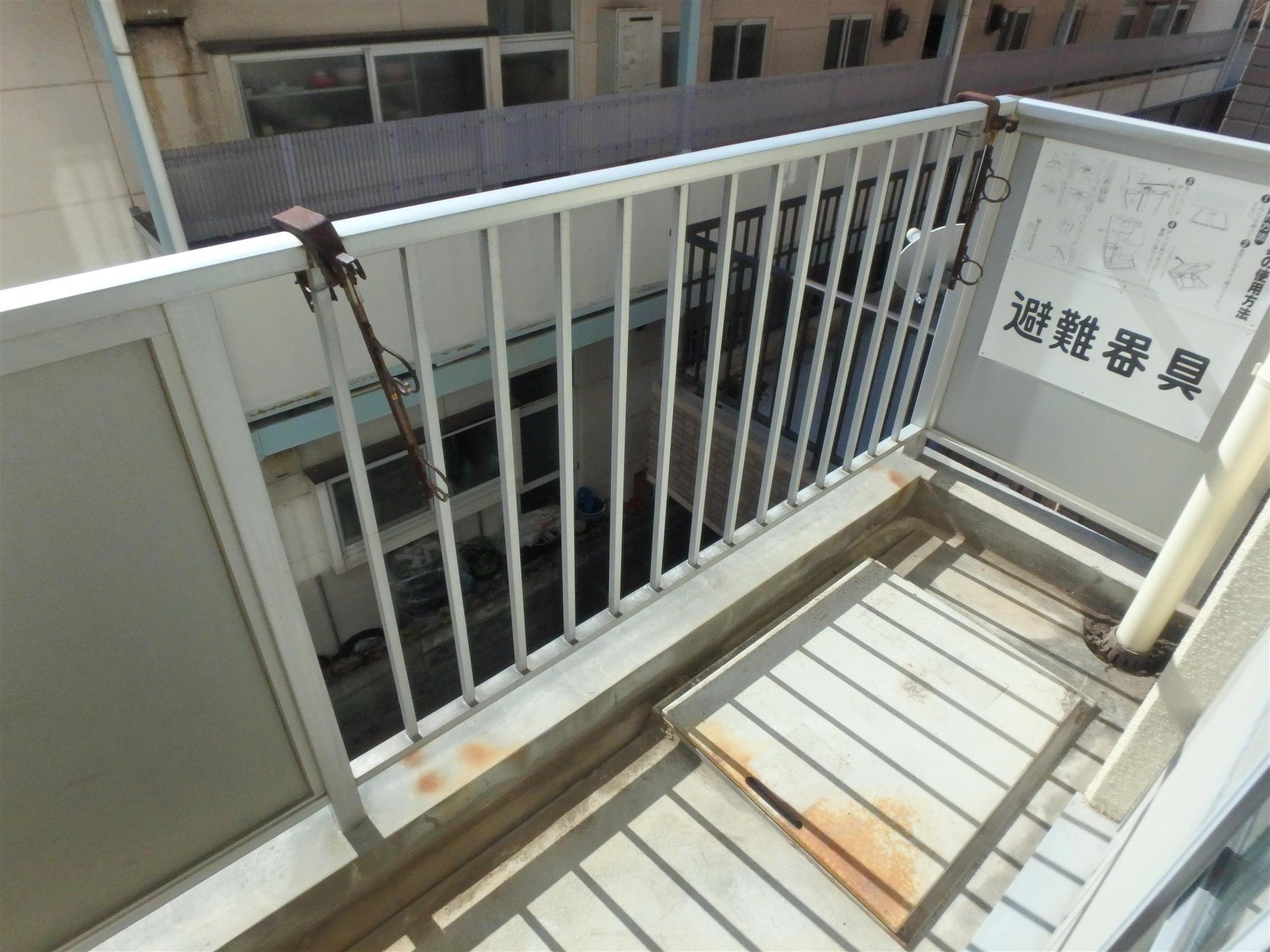 バルコニー　洗濯物が干せるバルコニーです