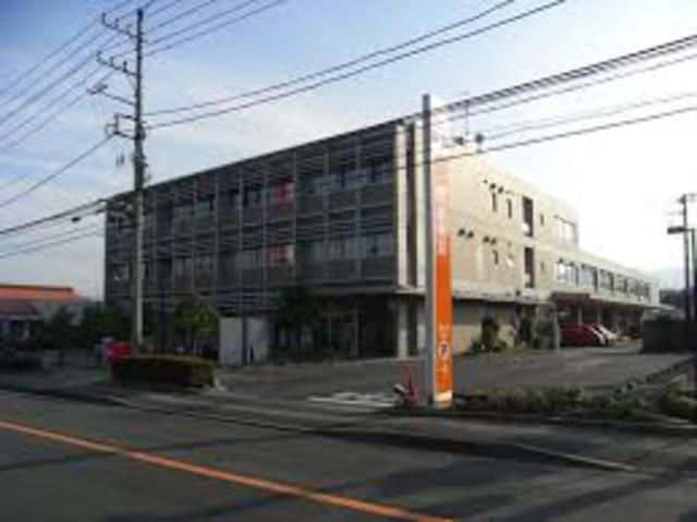 郵便局　厚木北郵便局（郵便局）まで491m