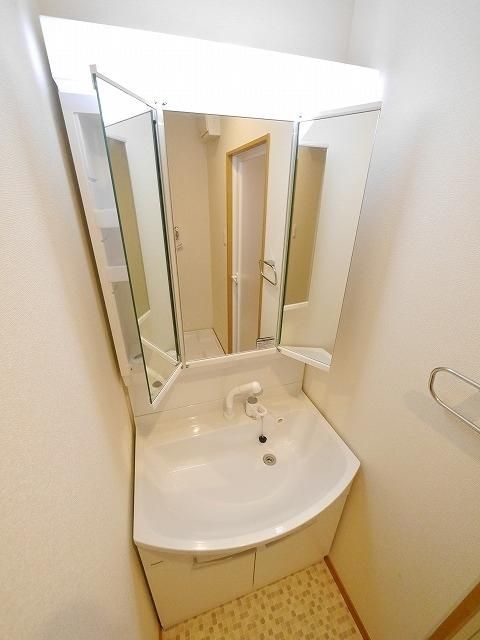 洗面設備　★お部屋探しは、タウンハウジング多摩センター店へ★