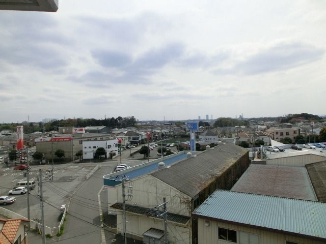 眺望　同建物同タイプ間取参考写真です