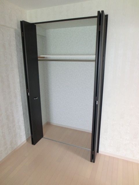 収納　同建物同タイプ間取参考写真です