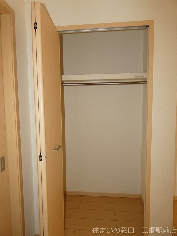 収納　クローゼット