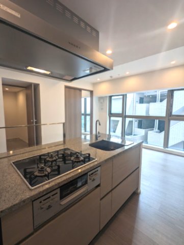 キッチン　※別部屋参考写真