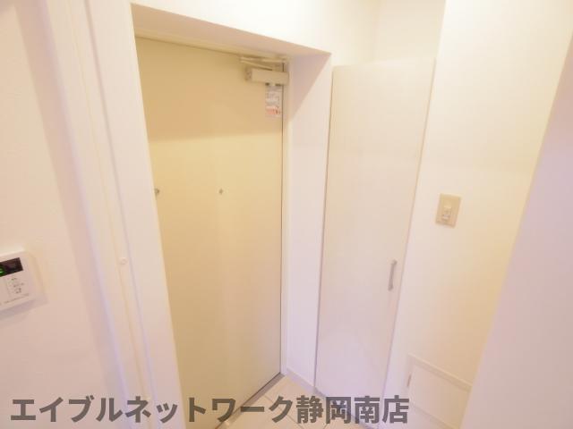 玄関　きれいな玄関です