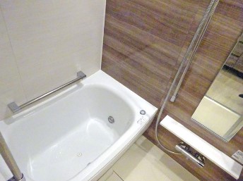 バス・シャワールーム　バス※別部屋参考写真